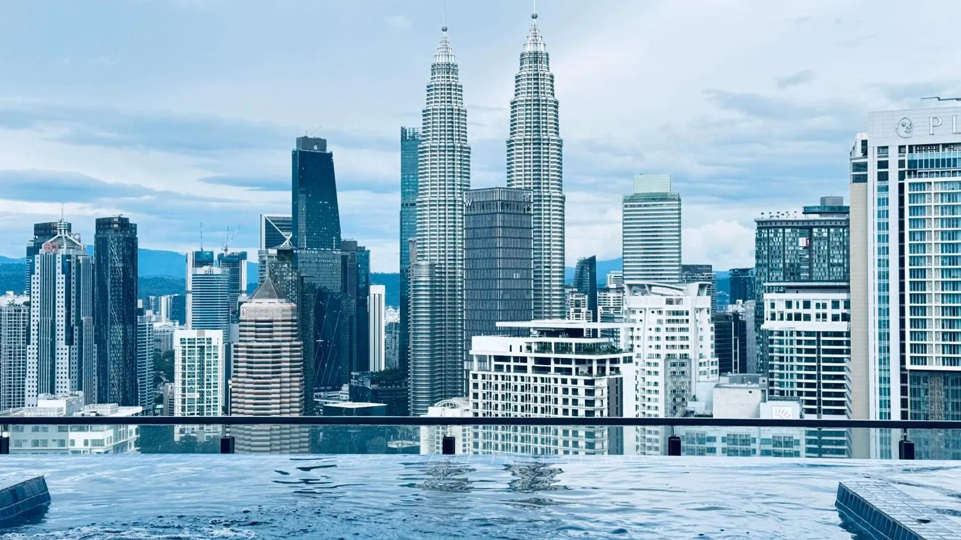 Xing Lun Klcc The Colony Infinitum Apartment Kuala Lumpur Malaysia
